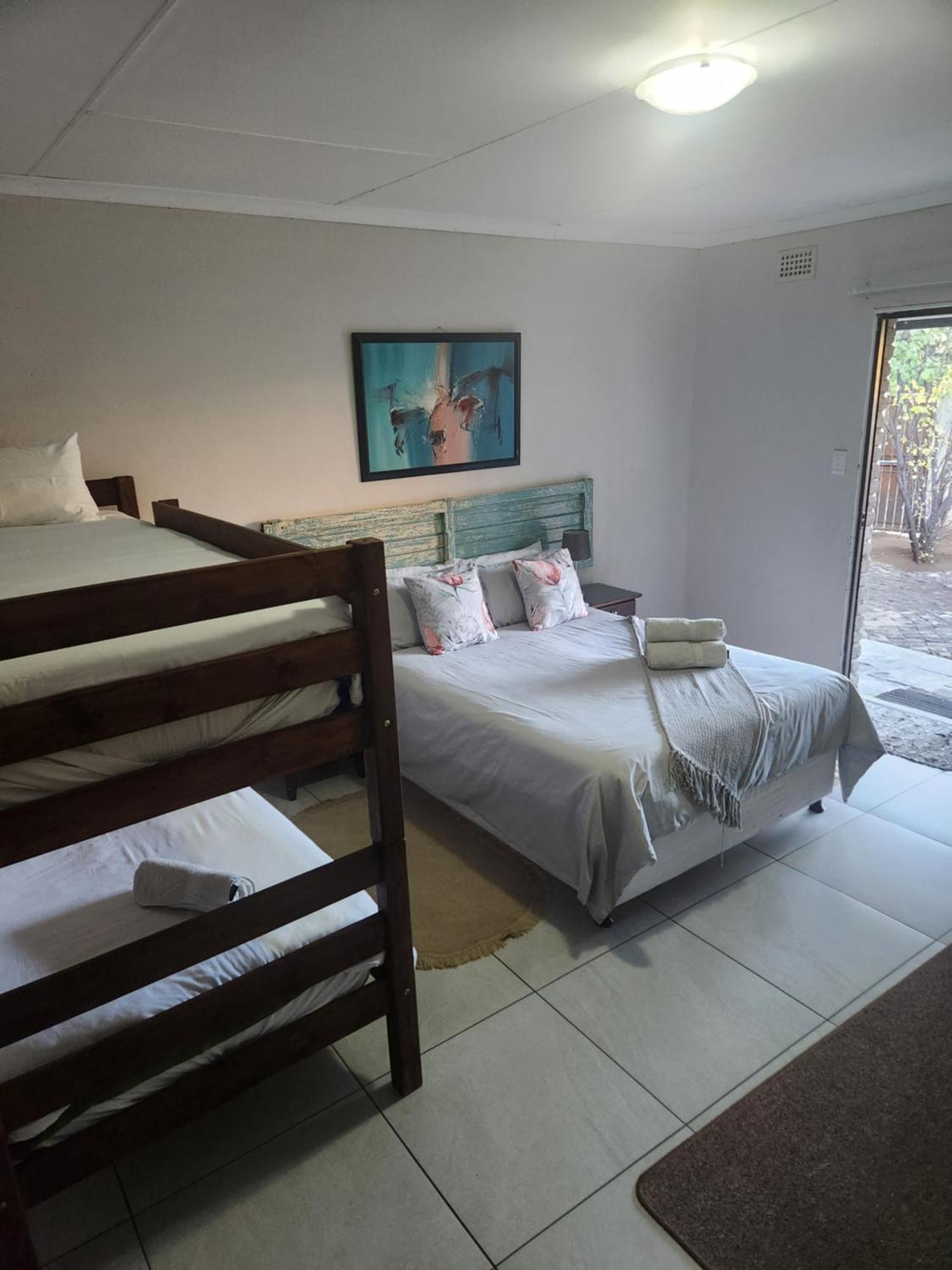 Mimosa Guesthouse Colesberg Εξωτερικό φωτογραφία